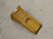 Doosan Bucket Tooth Standard Pin Earth Moving Equipment 2713-1221A